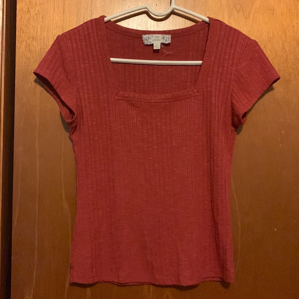 Burnt orange top